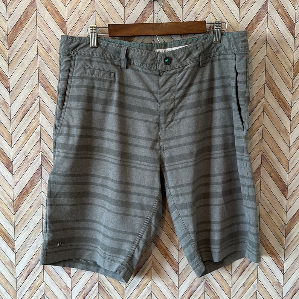 LinkSoul Mens Golf Shorts Size 36